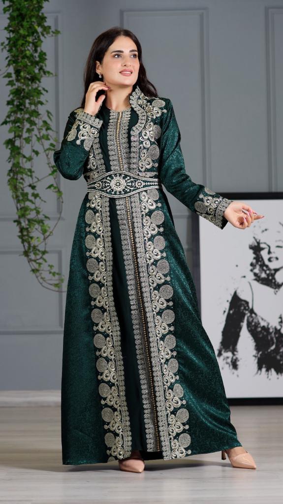 Palestinian Dress Masterpiece. Green